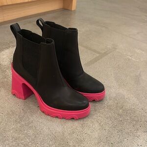 Sorel hot pink sole boots- balenciaga and prada vibes